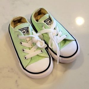Toddler mint green Converse All Star sneakers size 6
